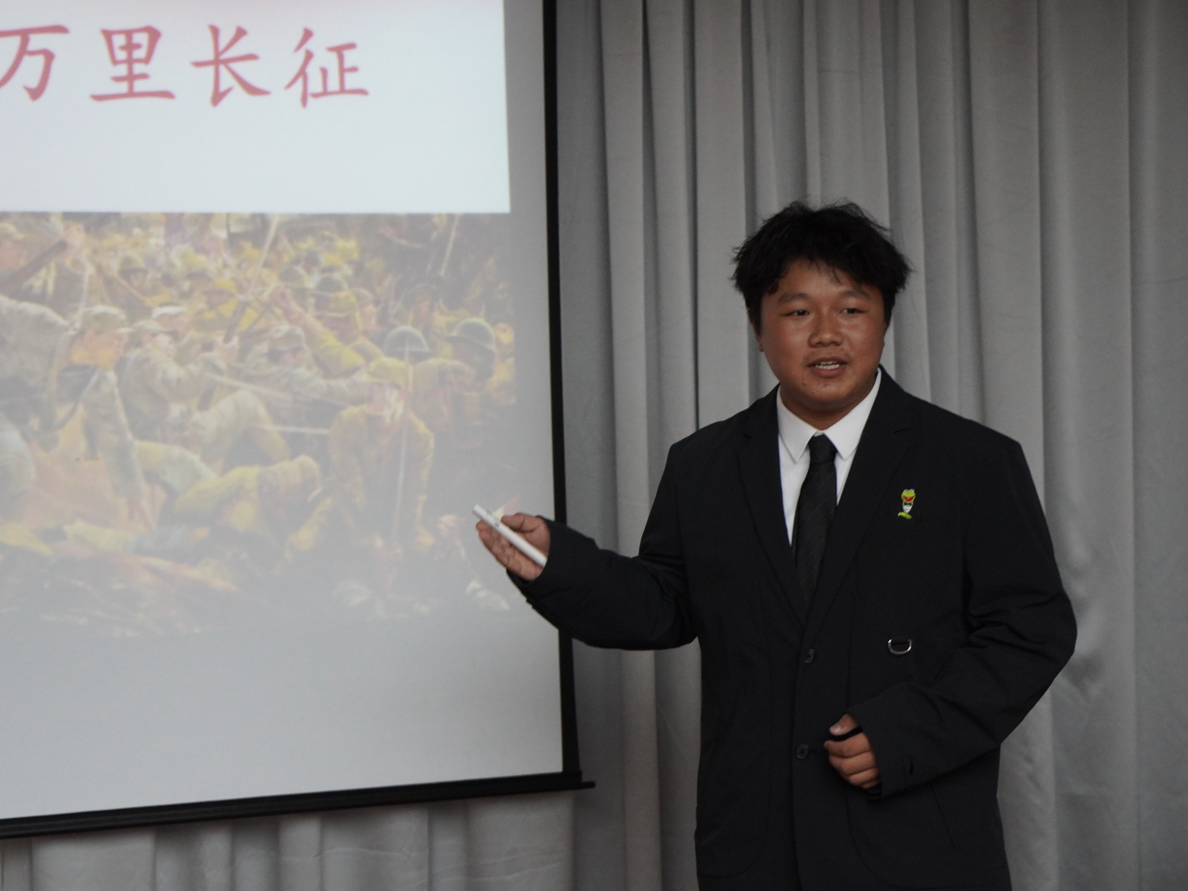 “爱我国防”演讲主题比赛